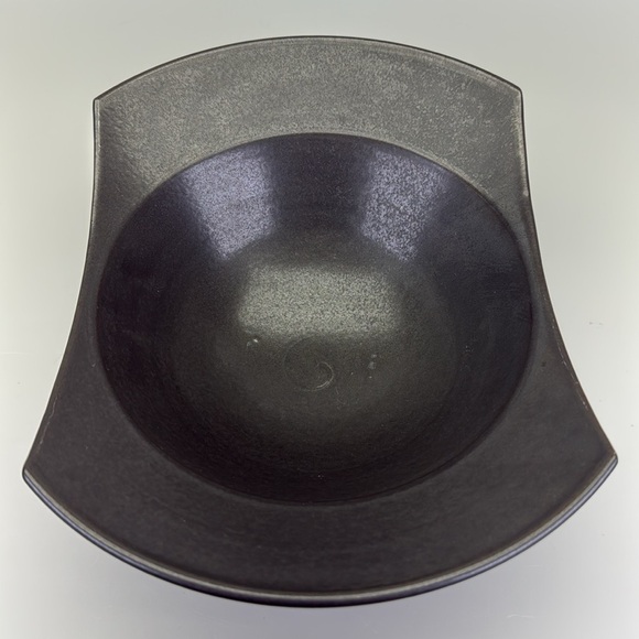 Paddy McNeely Black Matte Abstract Bowl - Picture 4 of 10